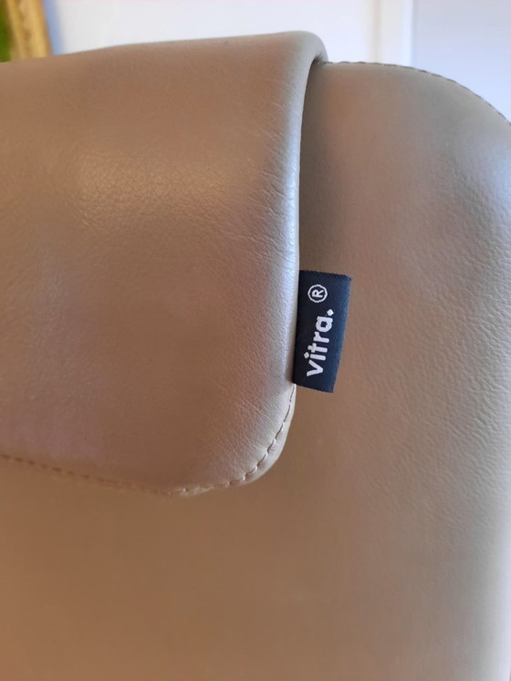 Image 1 of Vitra repos armchair with neck cushion
