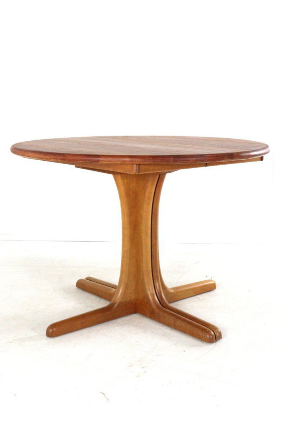 Vintage Round 2x Extendable Dining Table Danish – Wood (photo 3 of 18)