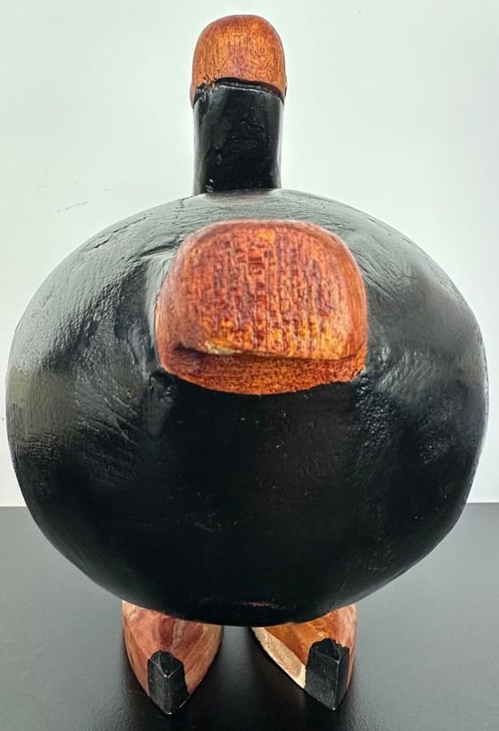 Image 1 of Uitgehouwen ter nagedachtenis: het Dodo-vogelbeeld