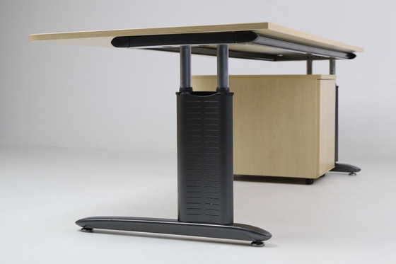 Image 1 of Scrivania di design Sedus