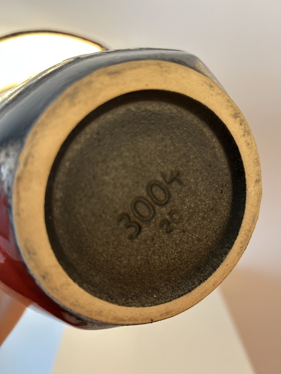 Image 1 of Kabellose Tischlampe – auch für Balkon oder Terrasse geeignet – gefertigt aus einer Vintage-Keramikvase von S. P. Gerz.