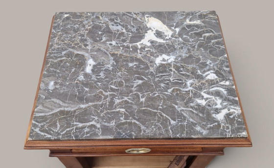 Comodino stile Luigi Filippo - Legno e marmo grigio, Epoca XIX secolo, Comodini, Marrone (foto 5 di 15)