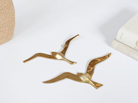 Image 1 of 2 uccelli volanti in ottone di metà secolo: arte murale scultorea minimalista degli anni '60