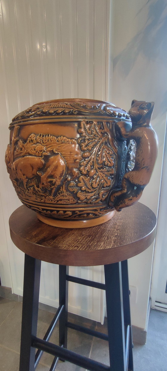 Image 1 of Pot en grès ancien West Germany Original Gerzit Gerz". Scènes de chasse .