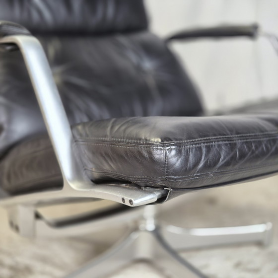 Image 1 of Jørgen Kastholm & Preben Fabricius FK85 chaise longue vintage