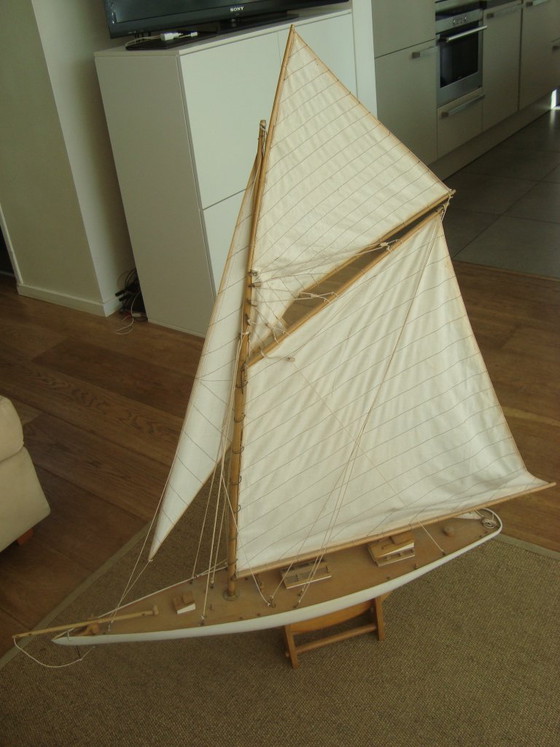 Image 1 of Dekoratives Segelboot