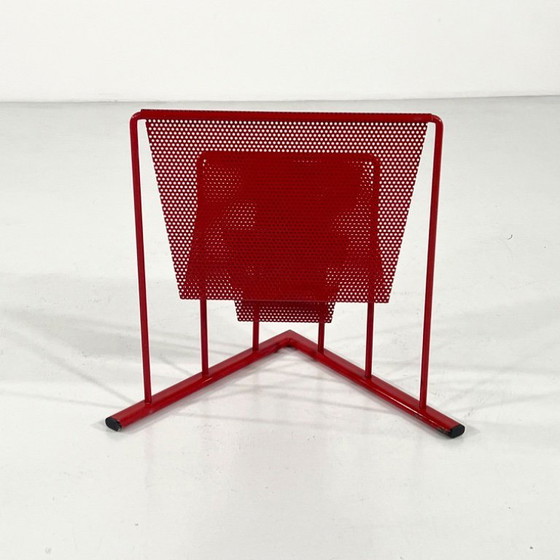 Image 1 of Zeitschriftenständer aus rotem, perforiertem Metall von Markus Börgens für D-Tec, 1980er Jahre