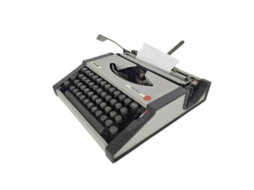 Olivetti - modelo Tropical - Olivetti do Brasil - máquina de escribir - Mario Bellini - años 70