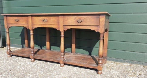 RAC Royal antique side table