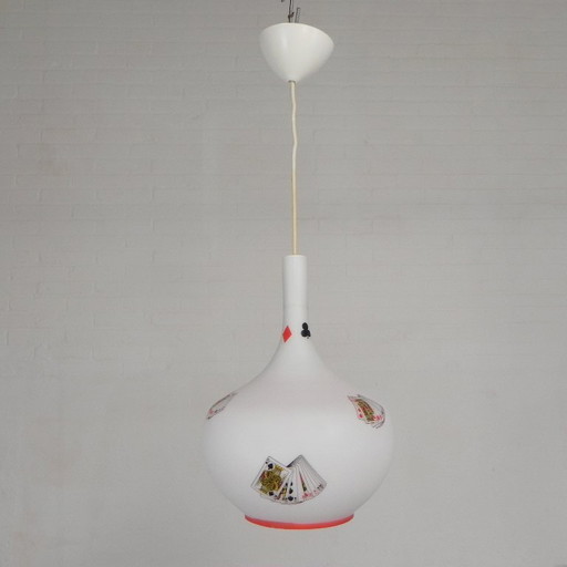 Murano hanglamp met afbeeldingen van speelkaarten in opaline glas, jaren 60 – hanglampen (photo 2 of 22)