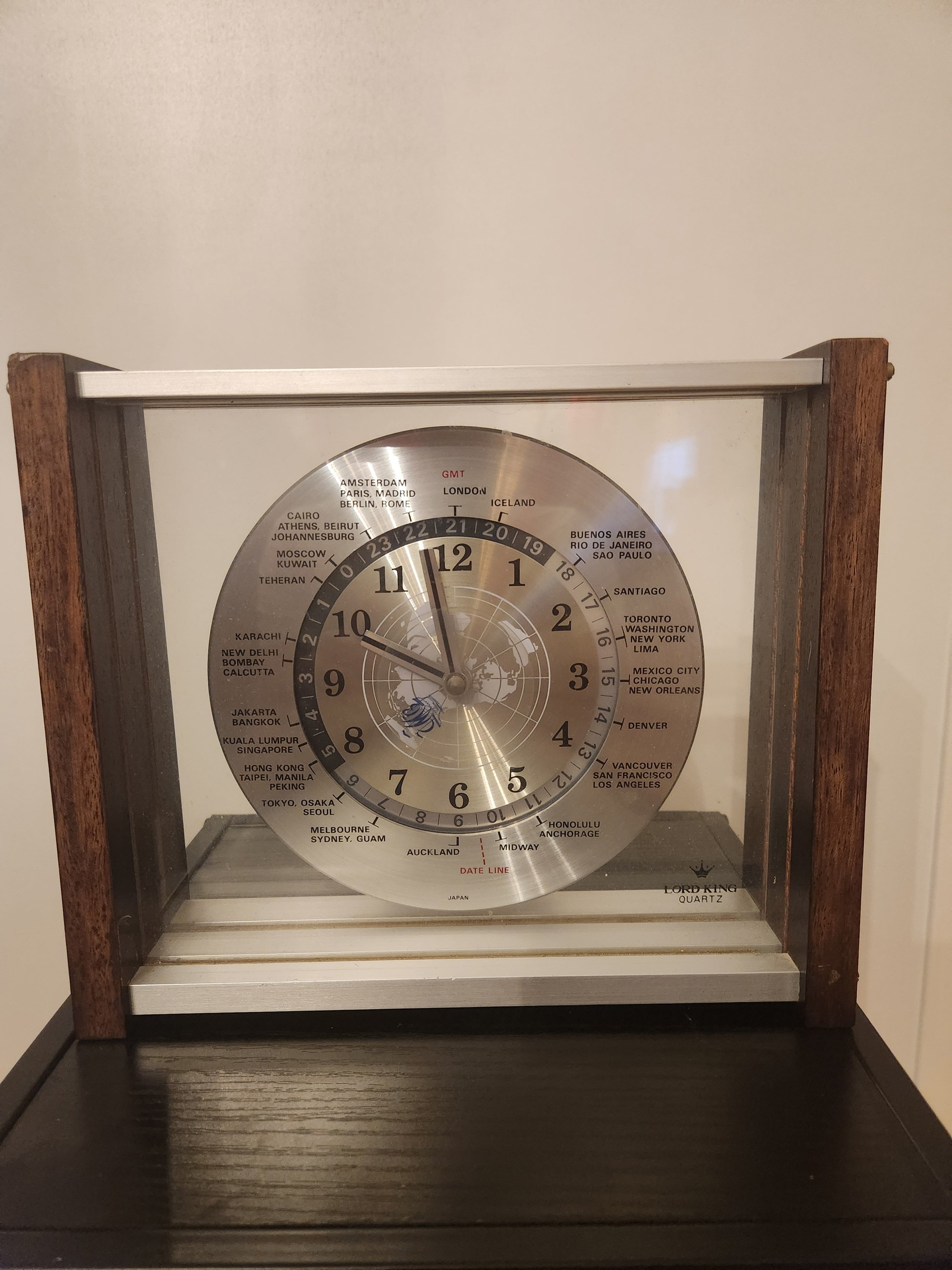 Beautiful Vintage Lord King Quartz World | Clocks second-hand