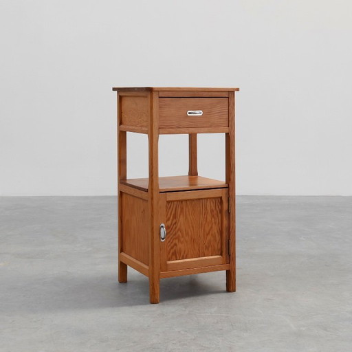 Robuust Art Deco nachtkastje in grenenhout, Frankrijk jaren 40