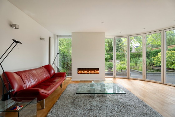 Beek Abel glass coffee table 100 x 100 – Metal (photo 4 of 5)
