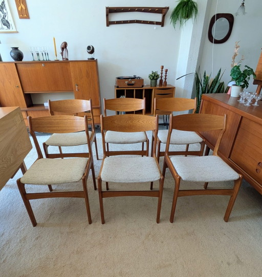 Ensemble vintage de 6 chaises de salle à manger danoises en teck
