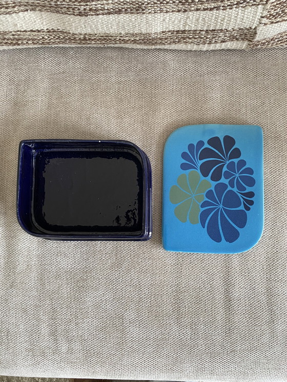 Image 1 of Caja con tapa de cerámica del perfume Tosca años 60 y 70.