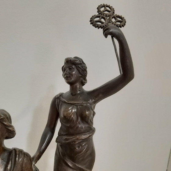 Image 1 of Repisa de chimenea francesa antigua en bronce artificial