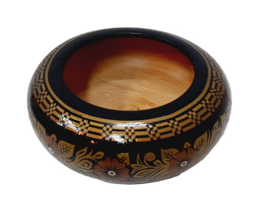 Vintage Hand-Carved & Painted Wooden Bowl (Likely Colombian Mopa Mopa)