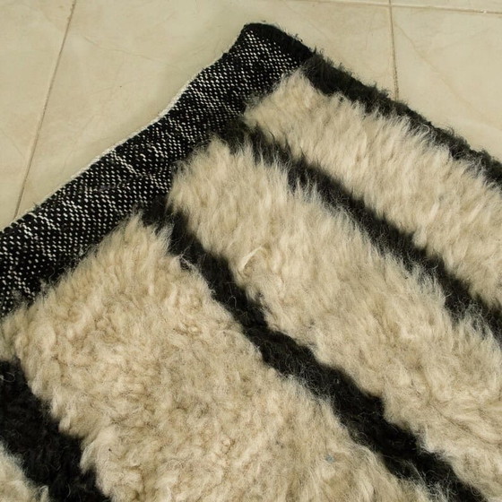 Image 1 of Tapis en laine pure fait main traditionnelle länge 2/3 m