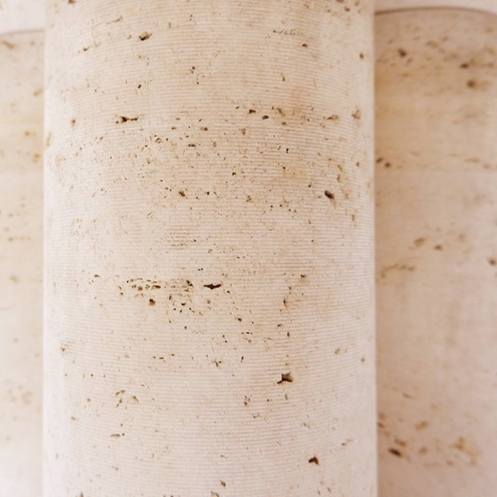 Image 1 of Quadratischer Couchtisch aus Travertin, entworfen von Mario Bellini für Cassina, um 1975