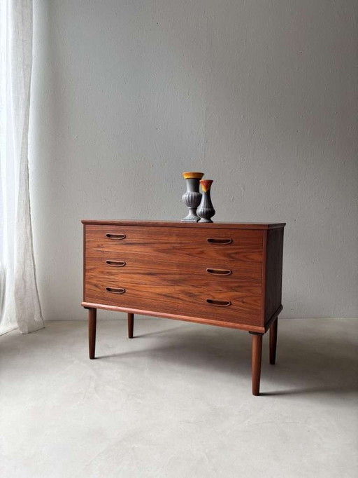 Aparador de teca totalmente reformado mueble de diseño vintage años 60