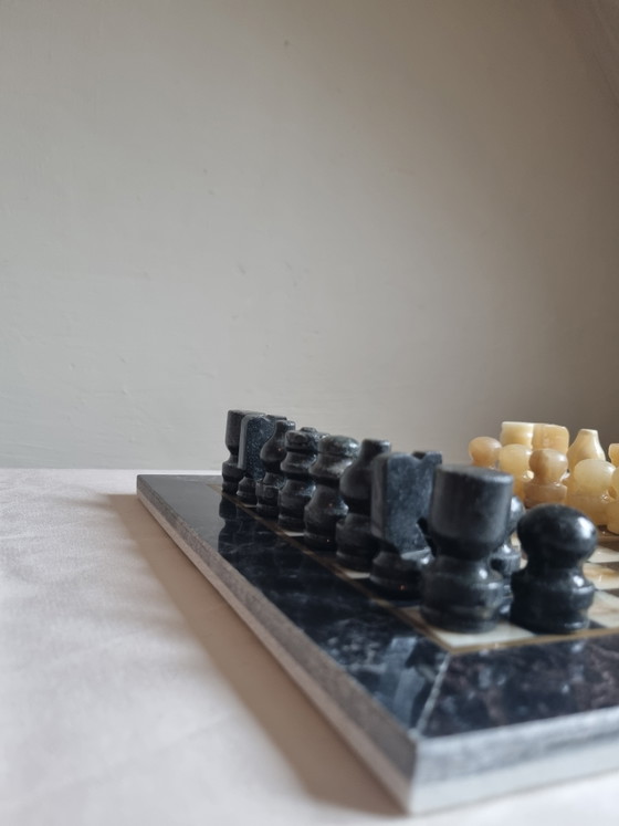Image 1 of Marmeren onyx schaakbord beige zwart  met originele doos!