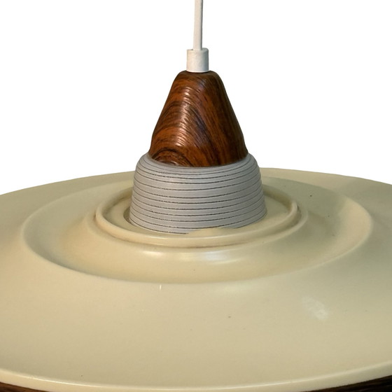 Image 1 of Suspension vintage années 70 - Plastic Fantastic ! - Centre en verre et accents imitation bois