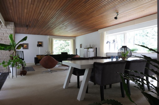 Table de salle à manger sur mesure et chaises de salle à manger Avalon de Keijser&Co