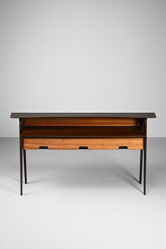 Image 1 of Vintage Italian dressing table