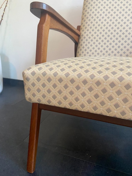 Image 1 of Poltrona d'epoca, appena rivestita