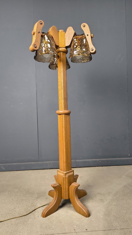 Image 1 of Lampadaire rustique en chêne et verre de Murano, années 1960