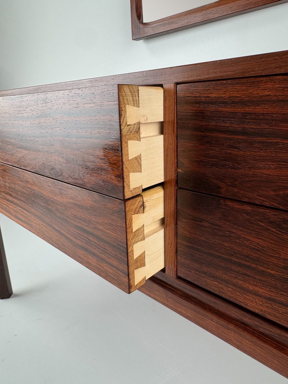 Image 1 of Aksel Kjersgaard Model 394 dressoir + Model 168 spiegel – zeldzame bijpassende set in prachtig palissanderhout