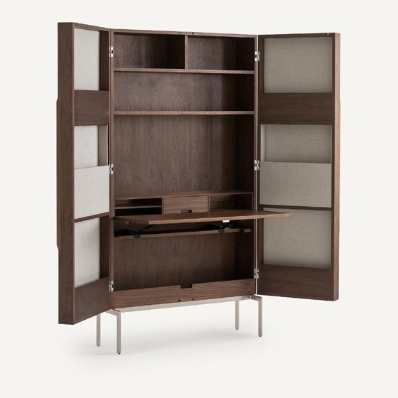 Image 1 of Bureau avec placage en noyer et tissu texturé