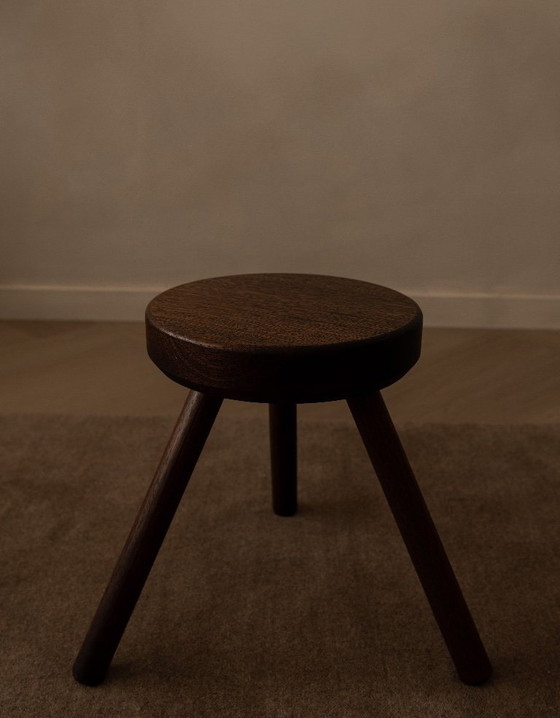 Image 1 of Vintage houten tripod kruk / stool van massief hout