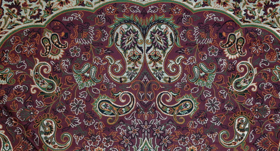 Image 1 of Oriental Handmade Tablecloth, Very Finely Crafted from Silk Threads, 100 x 100 cm