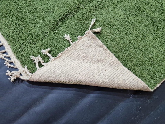 Image 1 of Handgemaakt groen vloerkleed van natuurlijke wol, afmeting 2/3 m