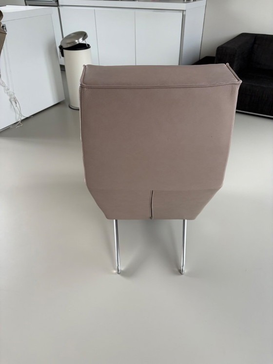 2x Fauteuil Solo van Roderick Vos in Leer – Design on Stock, Leather, Metal (photo 3 of 5)