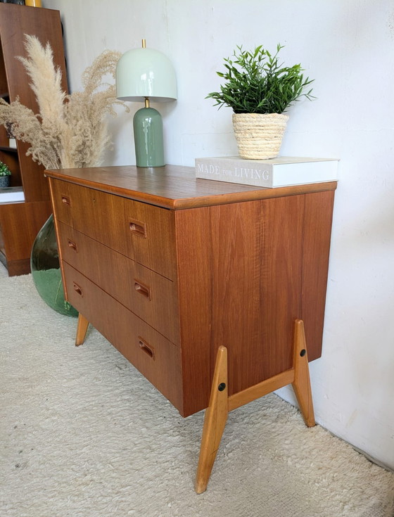 Image 1 of commode scandinave vintage