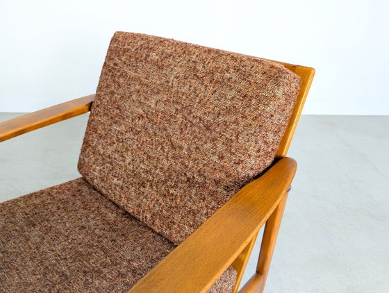 Image 1 of Ensemble de 2 fauteuils vintage style Midcentury, en noyer, années 1970