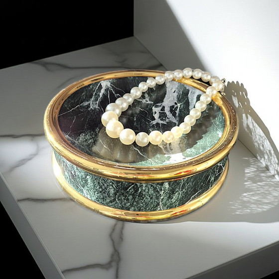 Image 1 of Plato para joyas - efecto mármol verde - fabricado en Italia