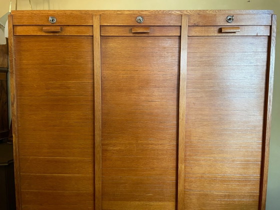 Roller Shutter Archive Music Cabinet, 3-Panel, 50s French – Storage cabinet, Wood (photo 2 of 20)