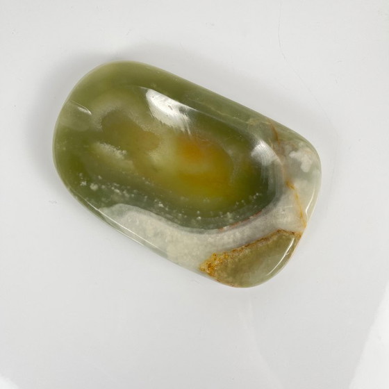 Image 1 of Vintage asbak/sieradenschaaltje uit de jaren 70 van groene onyx – natuursteen
