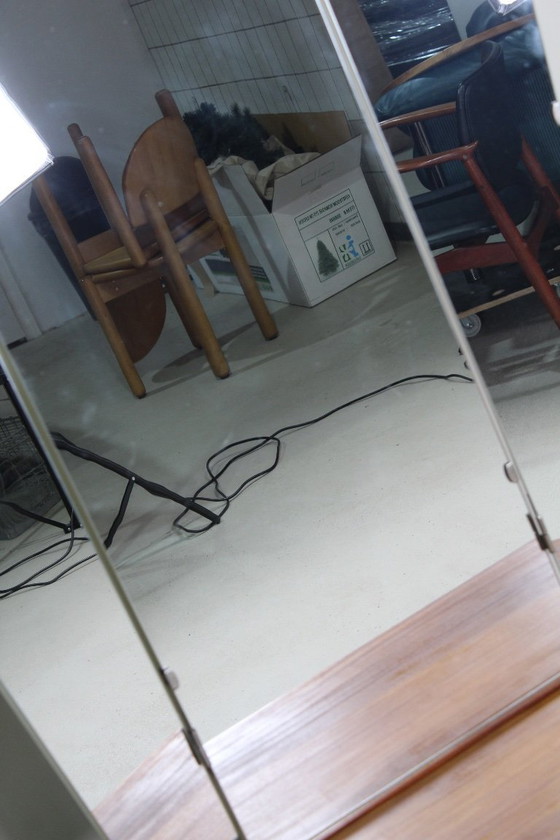 Image 1 of Coiffeuse vintage avec miroir amovible