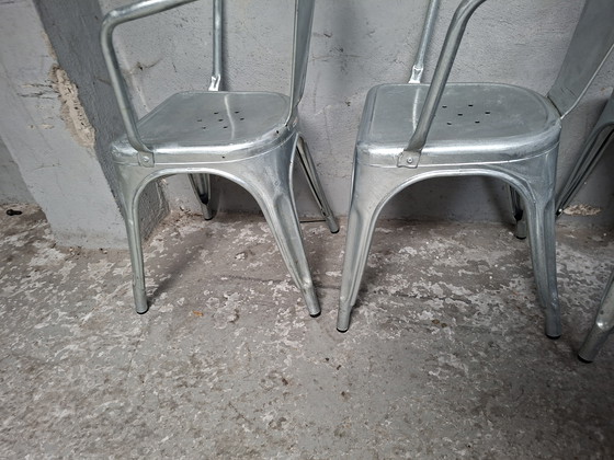 Image 1 of 6 x Tolix A gegalvaniseerd stalen stoelen