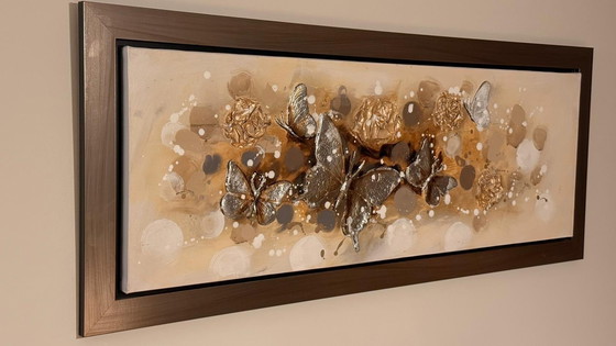 Image 1 of Peinture 3D métallique avec des papillons