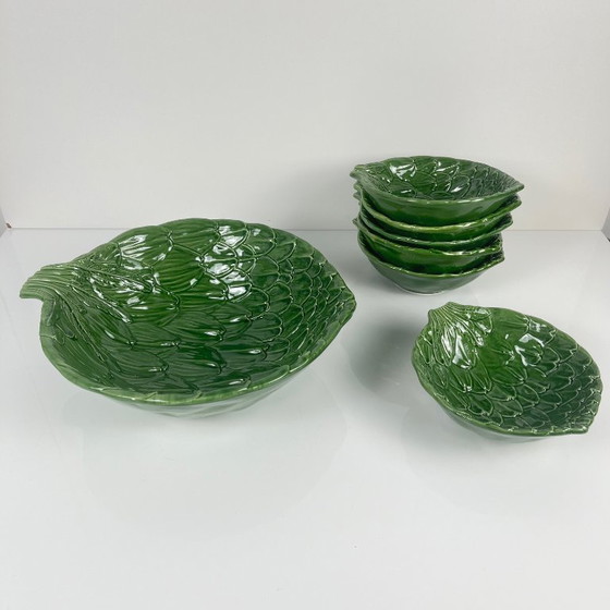 Image 1 of Vintage saladeset van groene artisjokbladeren met saladekom + 6 schalen, jaren 70