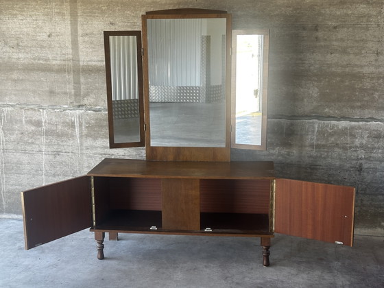 Vintage kaptafel met drieluikspiegel, jaren 50 – Coiffeuse Mid-Century, Ladekasten, Wood, Glass (photo 7 of 15)