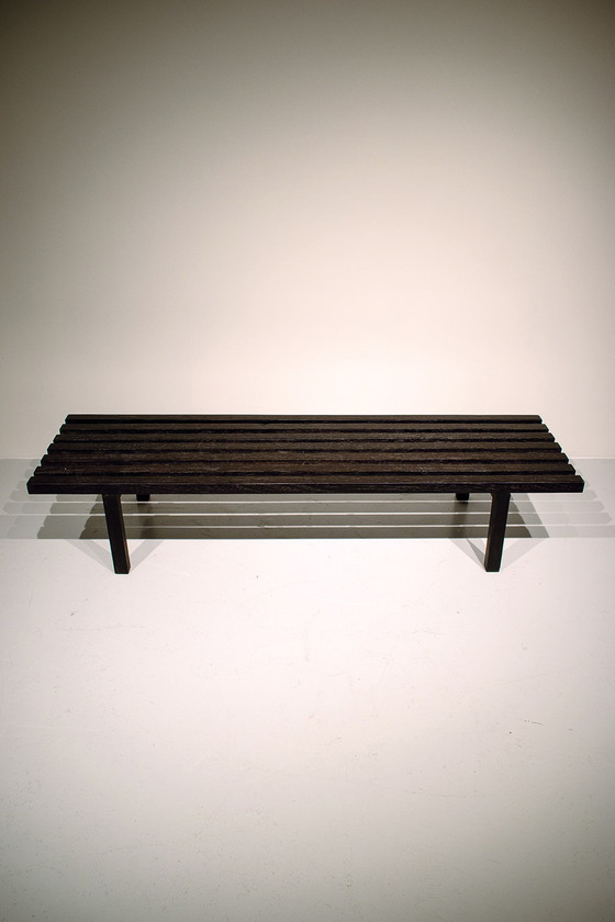 Image 1 of Banco de listones de mediados de siglo