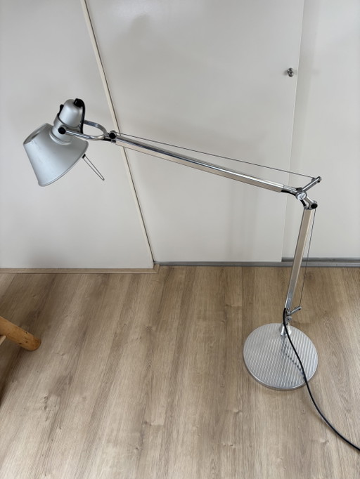 Lampadaire Artemide Tolomeo
