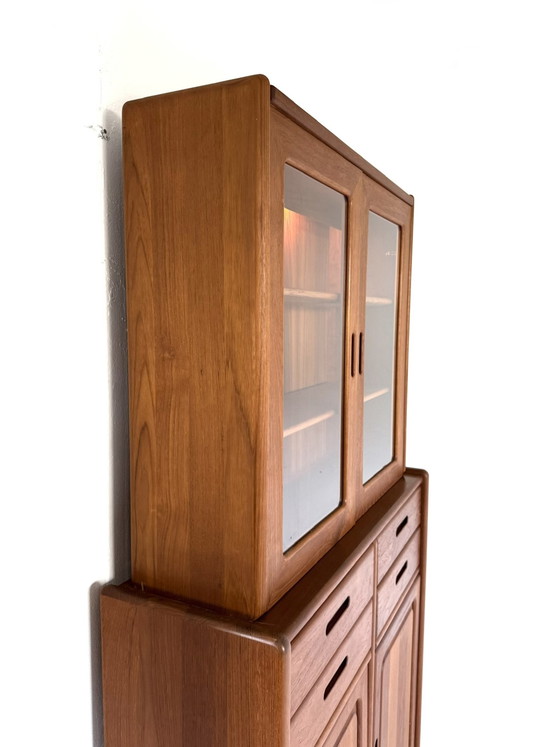 Image 1 of Vintage teak display cabinet, Dyrlund '80