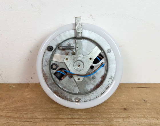 Image 1 of Vintage wandlamp met melkglas, jaren 60